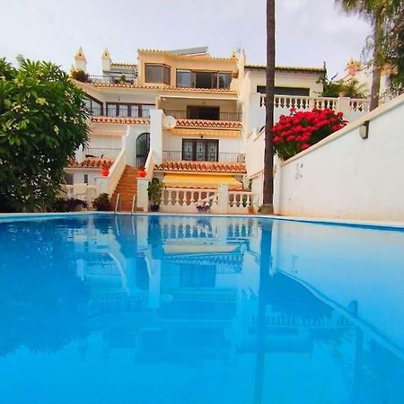Beautiful 2 Bedroom In Calle Carabeo, Nerja Esterno foto