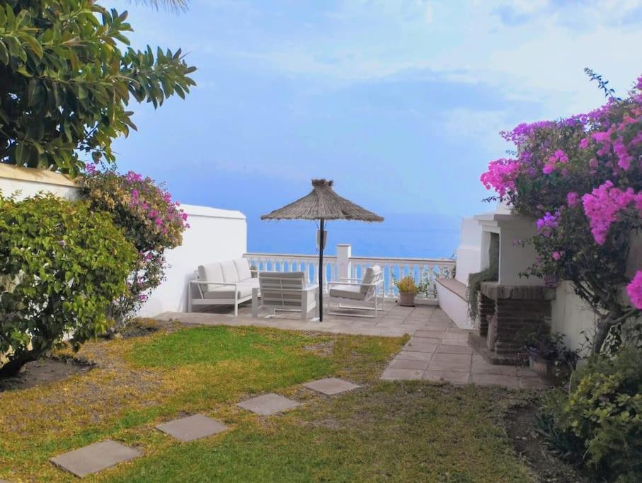 Beautiful 2 Bedroom In Calle Carabeo, Nerja Esterno foto